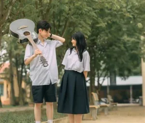 Chụp ảnh kỷ yếu