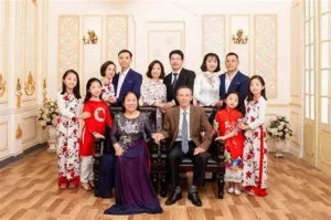 Chụp ảnh gia đình ngày lễ