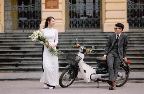 Phụ kiện và đạo cụ - Tạo điểm nhấn "thời gian"