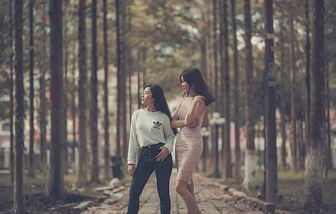 Vì sao rừng cây lại "hút hồn" các nhiếp ảnh gia và người mẫu?