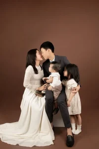 Chụp ảnh Gia đình tại Studio