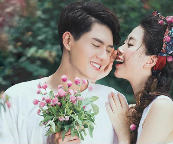Ghi dấu khoảnh khắc tình yêu ngọt ngào qua những bức ảnh couple